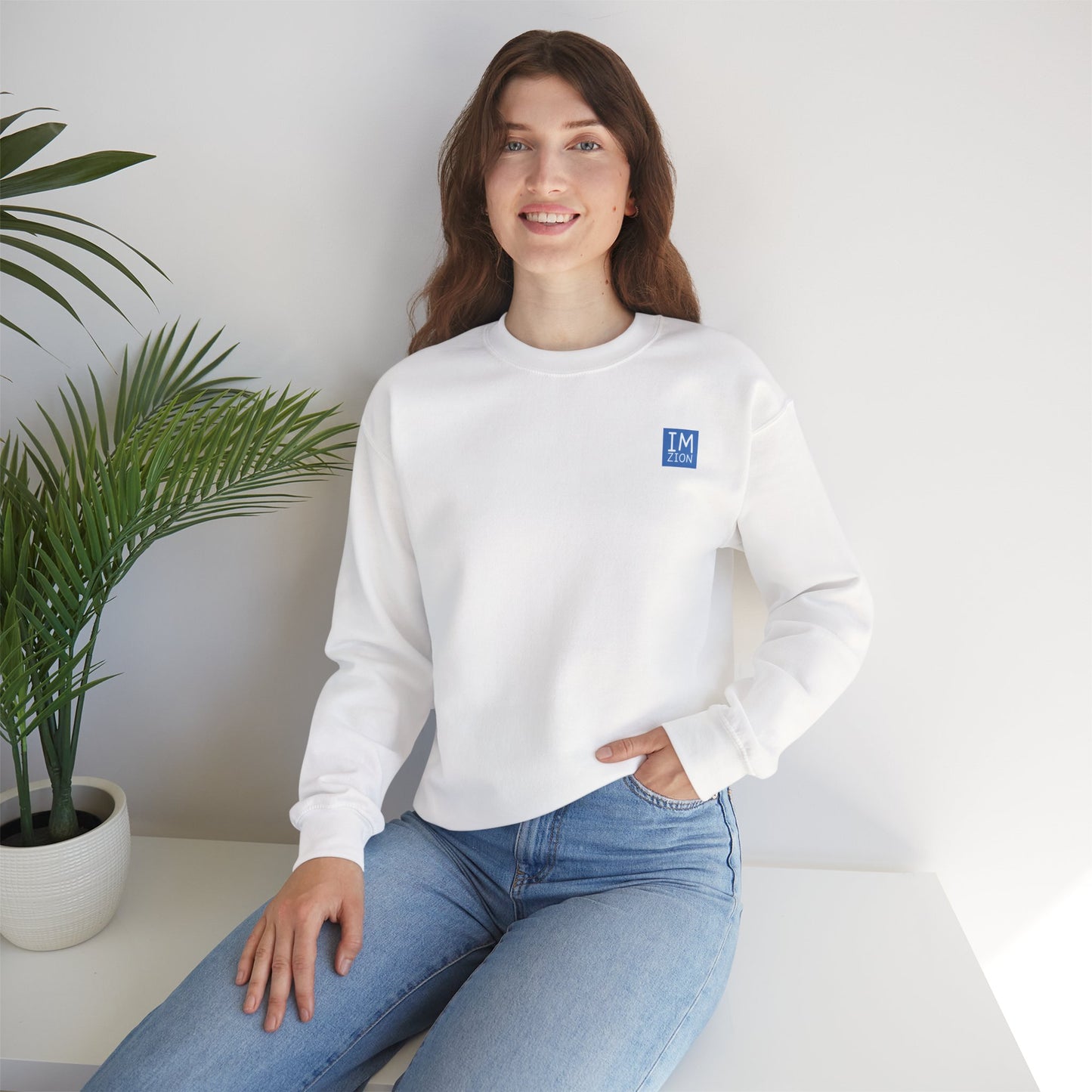 IM ZION Unisex Heavy Blend™ Crewneck Sweatshirt